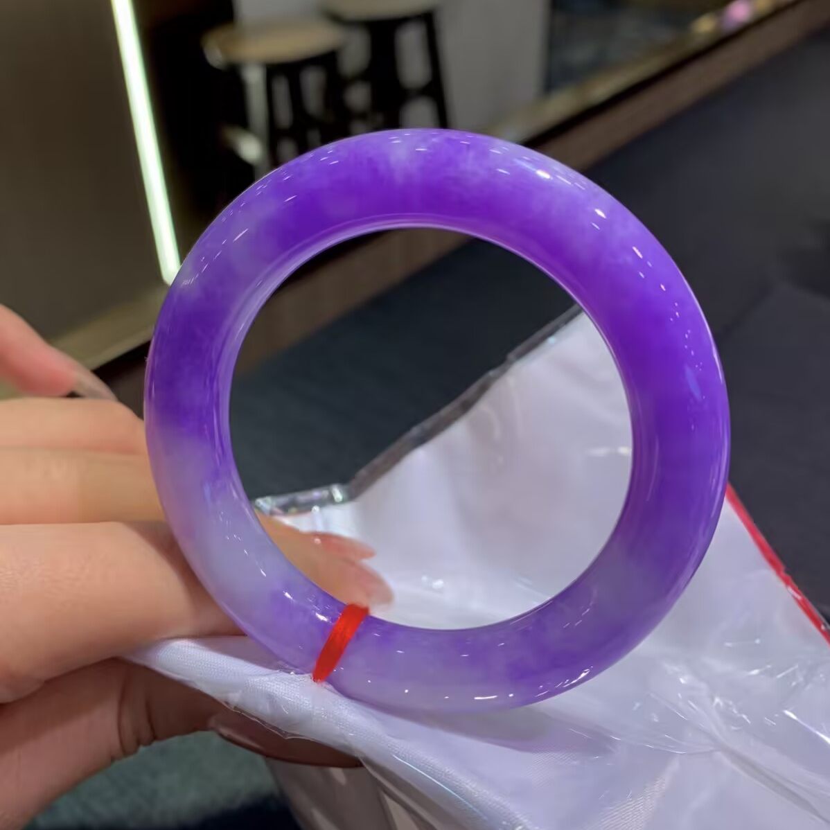 浓紫罗兰正装圆条A货翡翠手镯