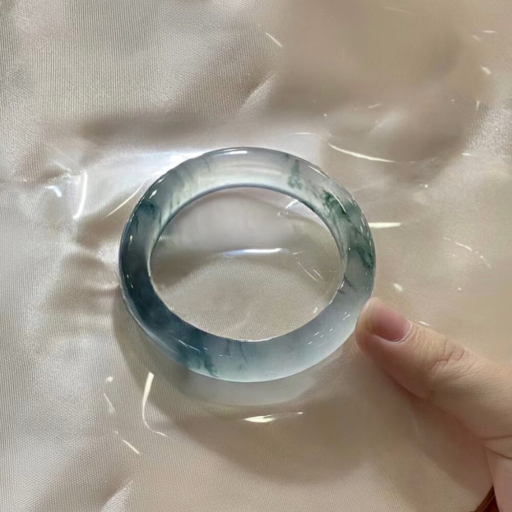 玻璃种墨蓝飘花正圈A货翡翠手镯